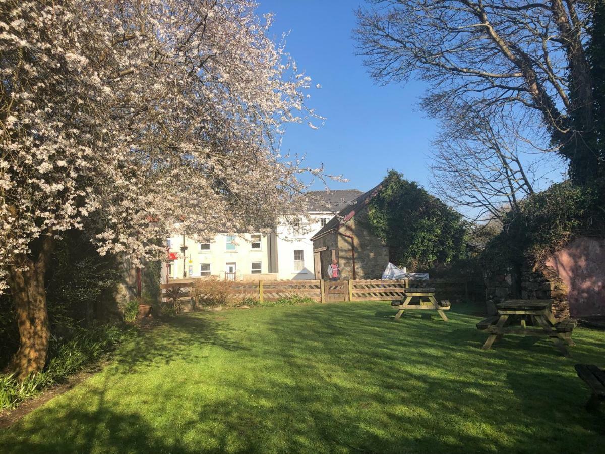 The Kings Head Hotel Chacewater Exterior photo